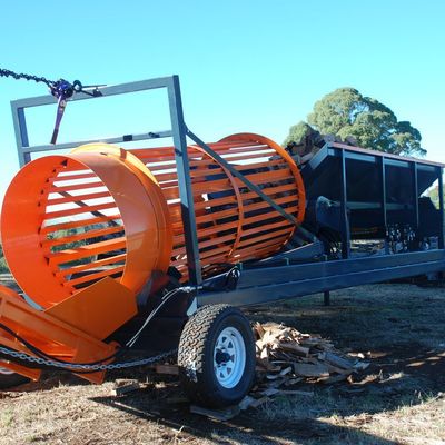 Μεγέθος εκφόρτωσης Προσαρμόσιμος μικρός και κινητός καυσόξυλος για αγροκτήματα