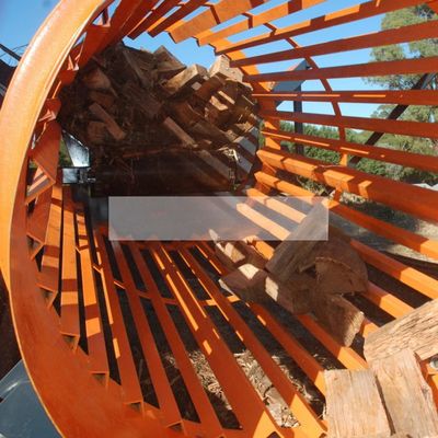 Μεγέθος εκφόρτωσης Προσαρμόσιμος μικρός και κινητός καυσόξυλος για αγροκτήματα