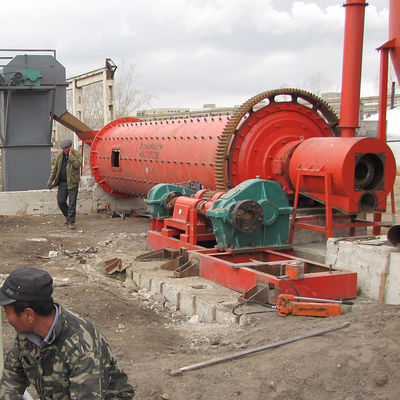 Βιομηχανικό 5 τόνων σφαιρικό μύλο της Ζιμπάμπουε με οριζόντιο περιστρεφόμενο σχεδιασμό και χωρητικότητα άλεσης