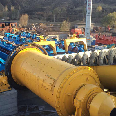 Βιομηχανικό 5 τόνων σφαιρικό μύλο της Ζιμπάμπουε με οριζόντιο περιστρεφόμενο σχεδιασμό και χωρητικότητα άλεσης