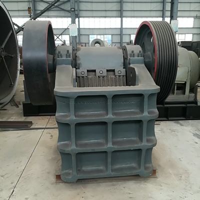 30kw PE400x600 κινητό μικροχρυσό μετάλλιο πέτρα σαγόνι συντρίμμιο με διαστάσεις 1400x1740x1663mm
